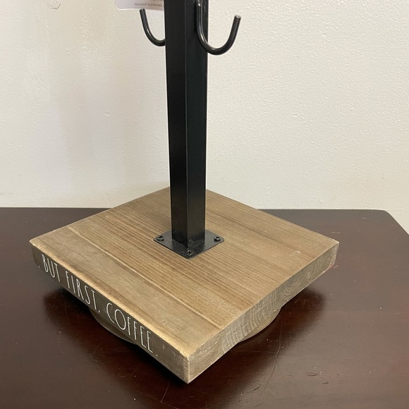 NWT Rae Dunn “BUT FIRST COFFEE” Mug Stand - Picture 10 of 15